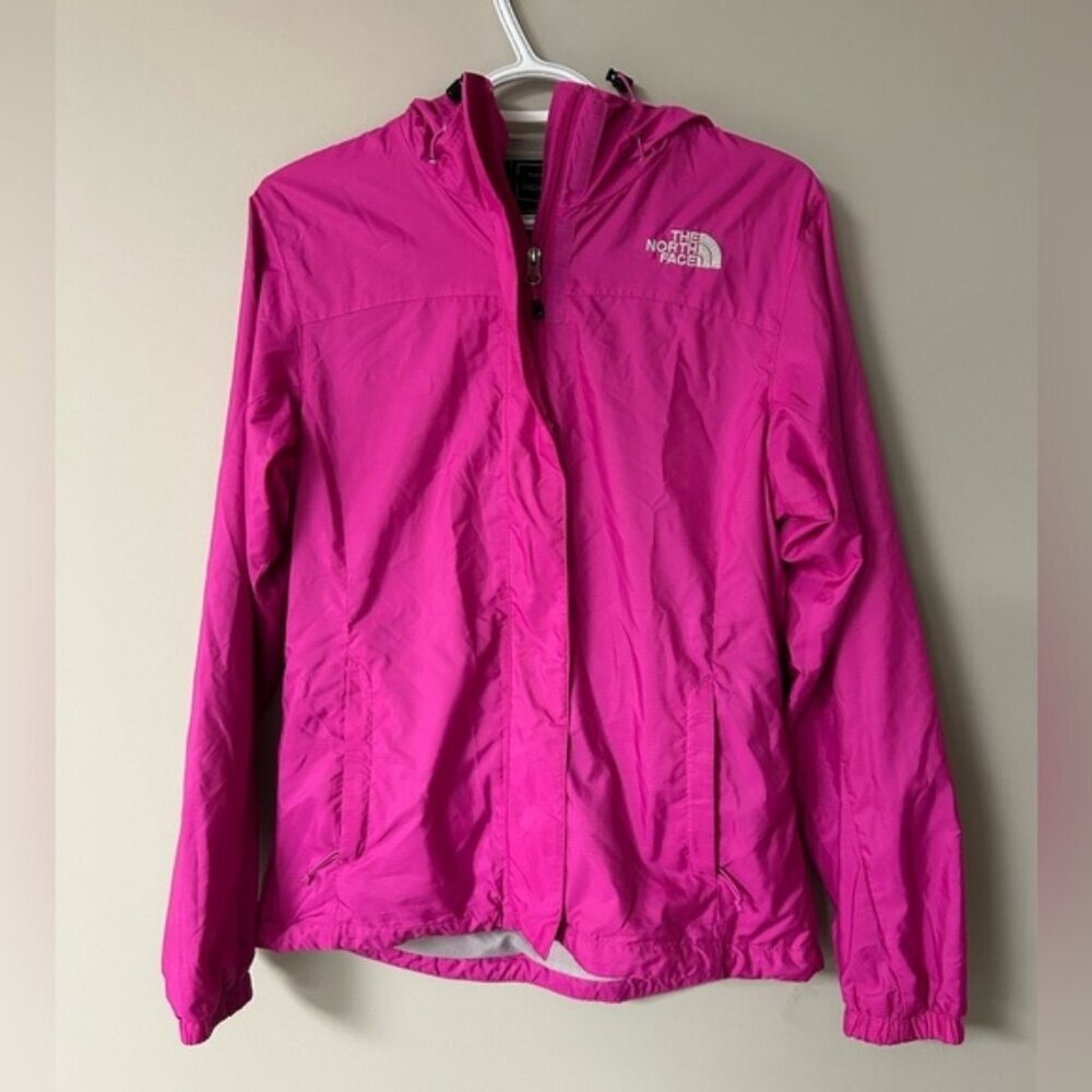 Theβ North Face Pink Windbreaker Jacket